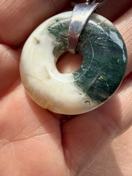 Green Moss Stone Pendant Necklace with 18” 925 chain 18” - Picture 4 of 6